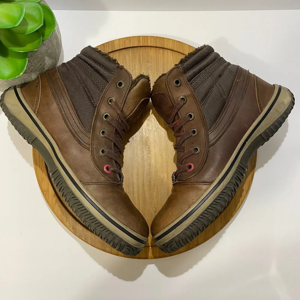 Pajar stylish brown